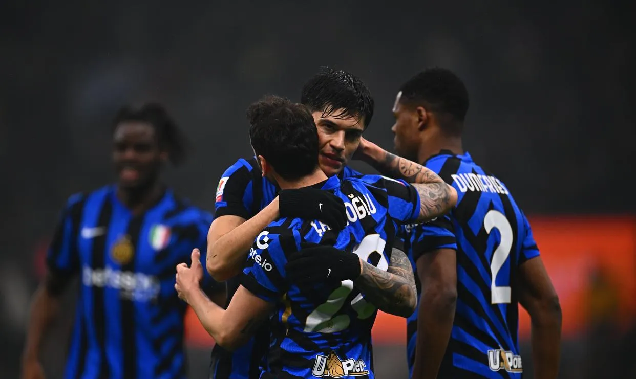 今晚欧篮联焦点战;国际米兰内部沟通;质疑声仍在;训练强度明显提升 今晚欧篮联焦点战;国际米兰内部沟通;质疑声仍在;训练强度明显提升