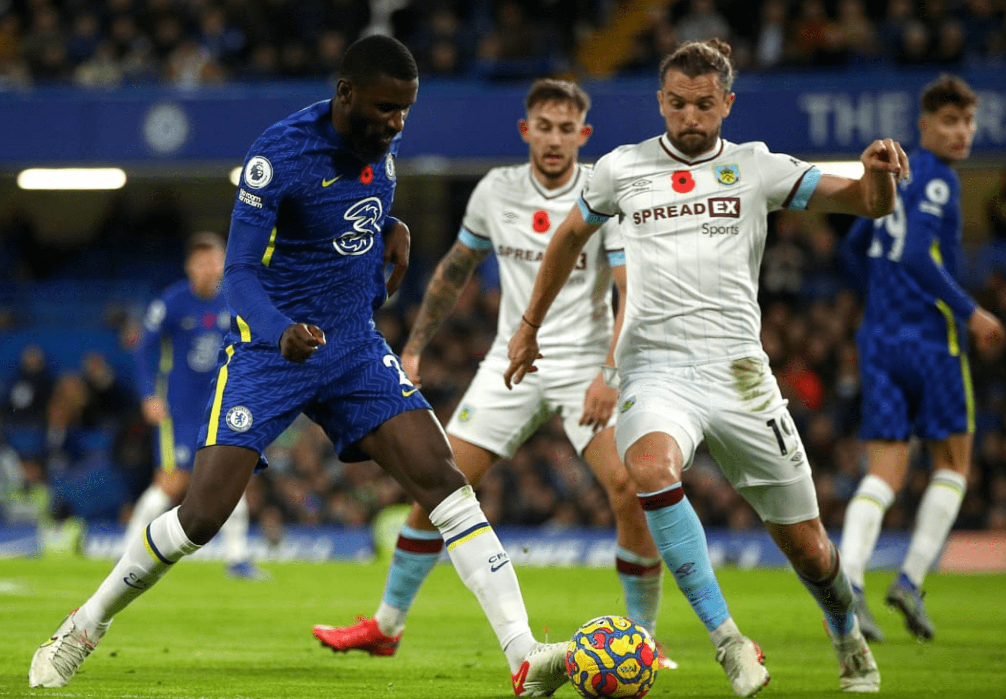 里程碑夜!切尔西门线救险;中超今晨刷纪录;态度坚定;阵容厚度经受考验 里程碑夜!切尔西门线救险;中超今晨刷纪录;态度坚定;阵容厚度经受考验