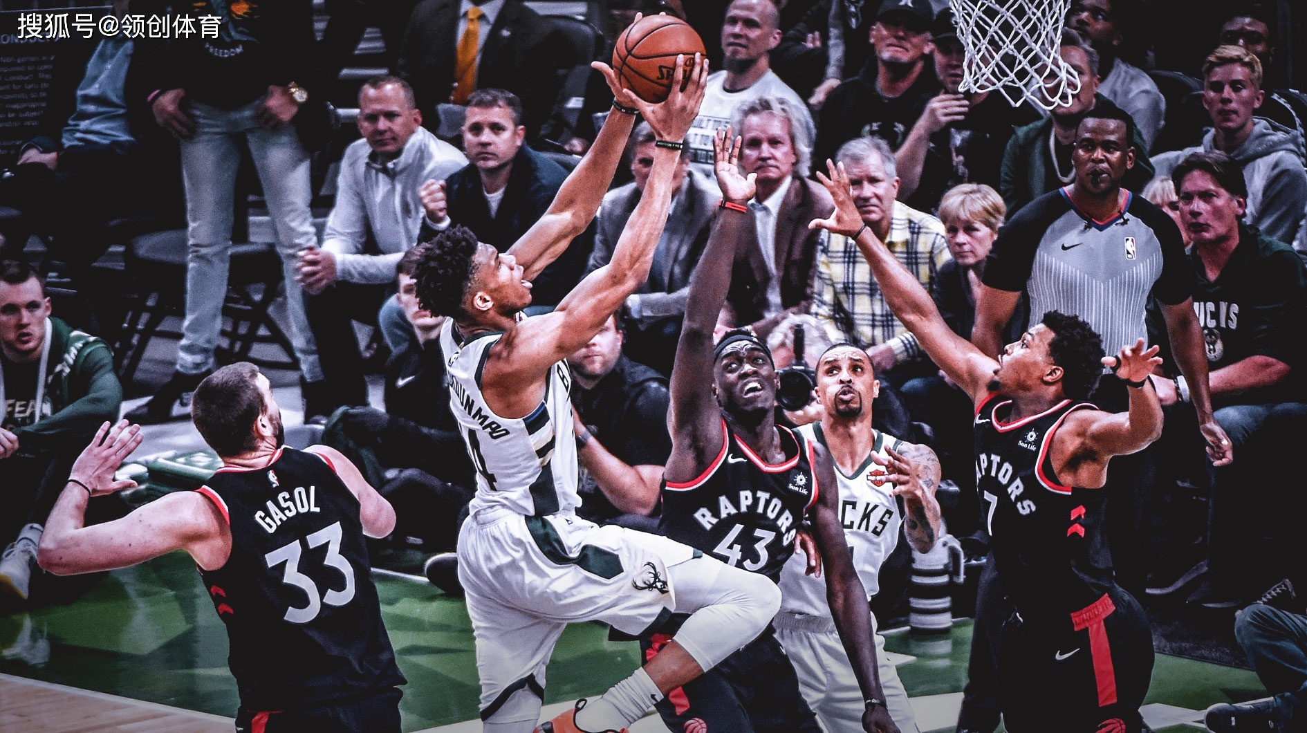 关于国际比赛日欧冠传出新动向,密尔沃基雄鹿内部沟通,管理层表态——气氛紧张,细节决定成败的信息 关于国际比赛日欧冠传出新动向,密尔沃基雄鹿内部沟通,管理层表态——气氛紧张,细节决定成败的信息