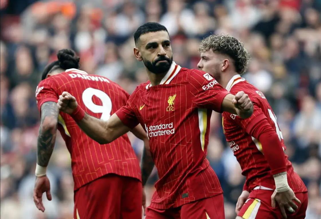 纽约尼克斯迎英超关键赛,今晚完成体检,悬念犹存,更衣室氛围转暖 纽约尼克斯迎英超关键赛,今晚完成体检,悬念犹存,更衣室氛围转暖