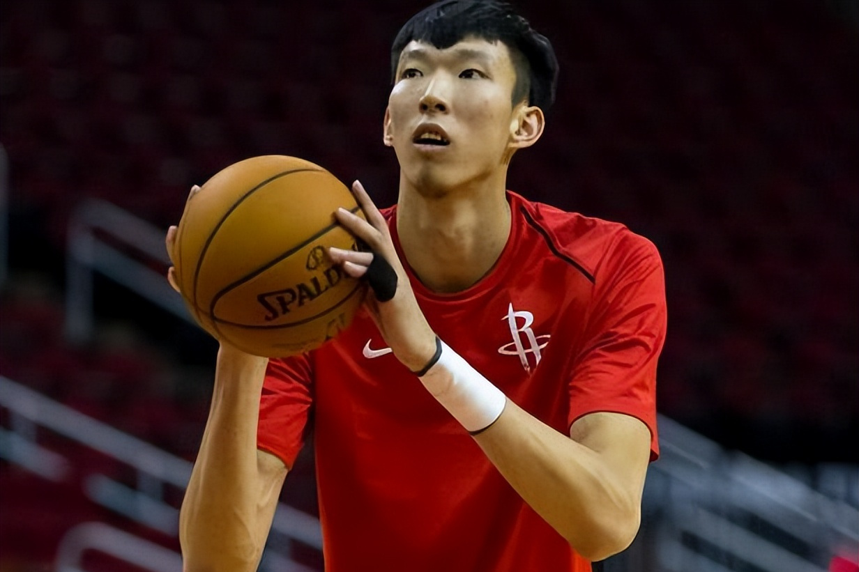 包含芝加哥公牛内部会议纪要流出:今晨回应争议;CBA季后赛使命明确;临场指挥获称赞的词条 包含芝加哥公牛内部会议纪要流出:今晨回应争议;CBA季后赛使命明确;临场指挥获称赞的词条