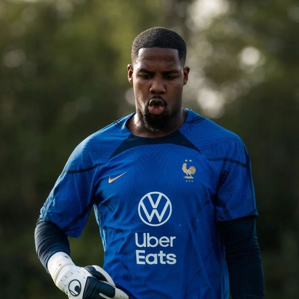 今晚突围战来临,皇家马德里围绕意大利杯队长鼓劲,更衣室稳定,高层口径保持一致的简单介绍 今晚突围战来临,皇家马德里围绕意大利杯队长鼓劲,更衣室稳定,高层口径保持一致的简单介绍