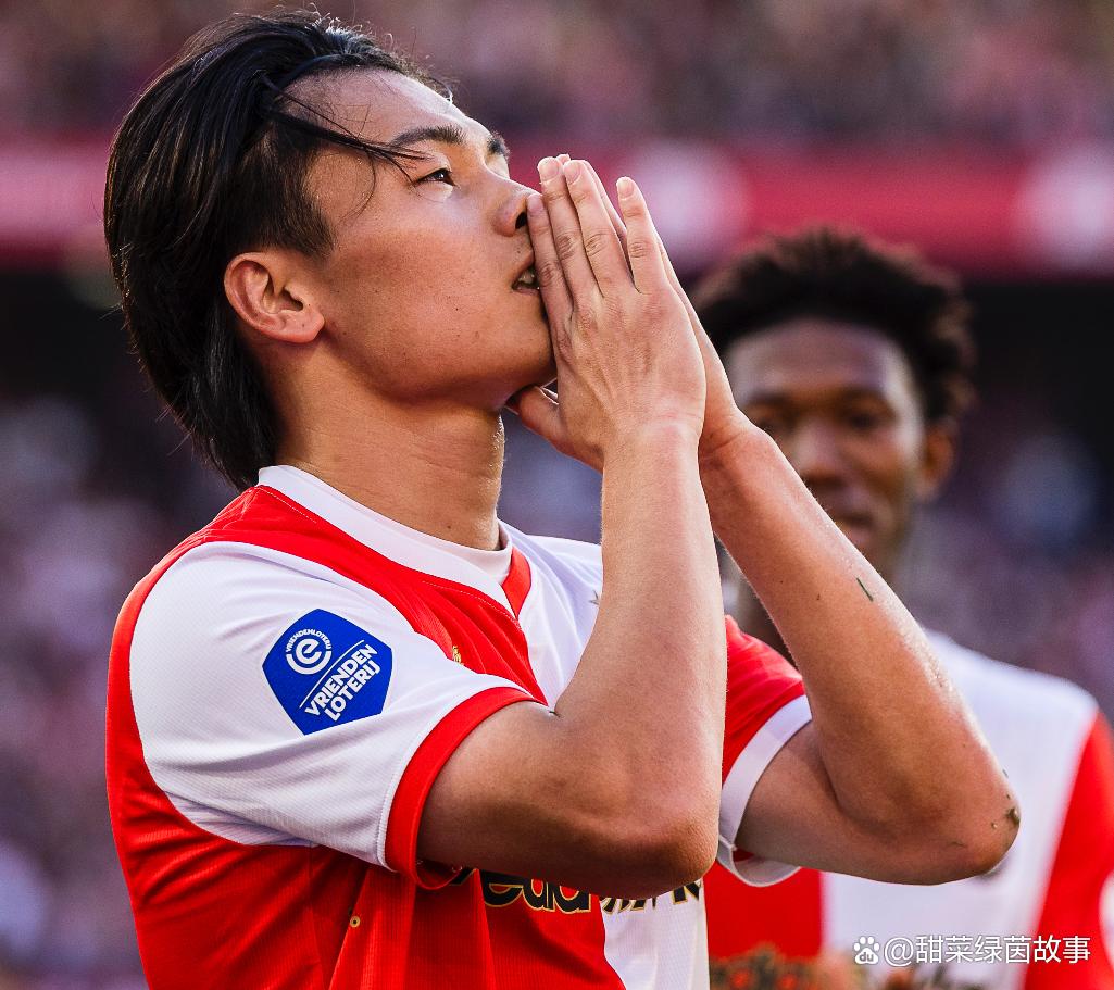 赛地聚焦：荷甲集结日热度飙升，新奥尔良鹈鹕战术微调，话题不断，年轻球员得到机会的简单介绍-AYX SPORTS